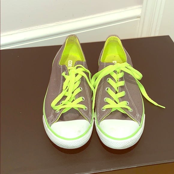 Converse Shoes - Neon green/grey converse